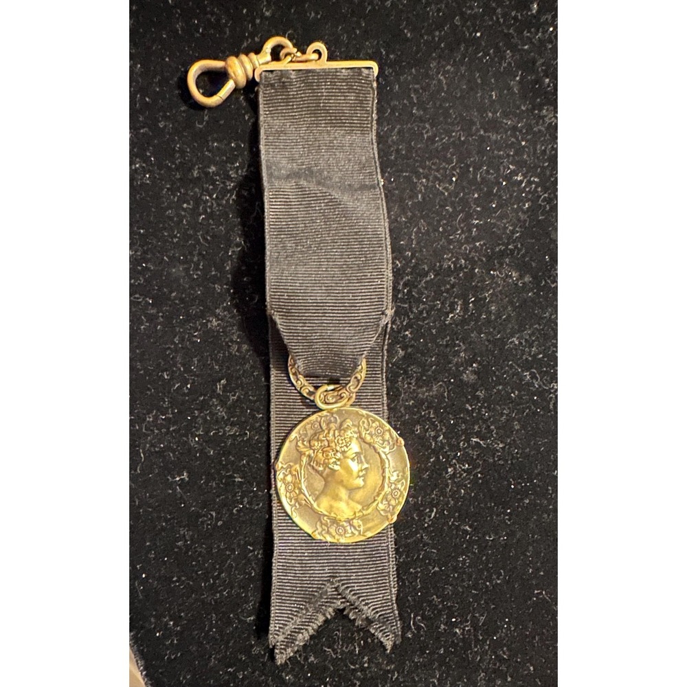 Art Nouveau Watch Fob Medallion Lady Profile - Picture 2 of 5